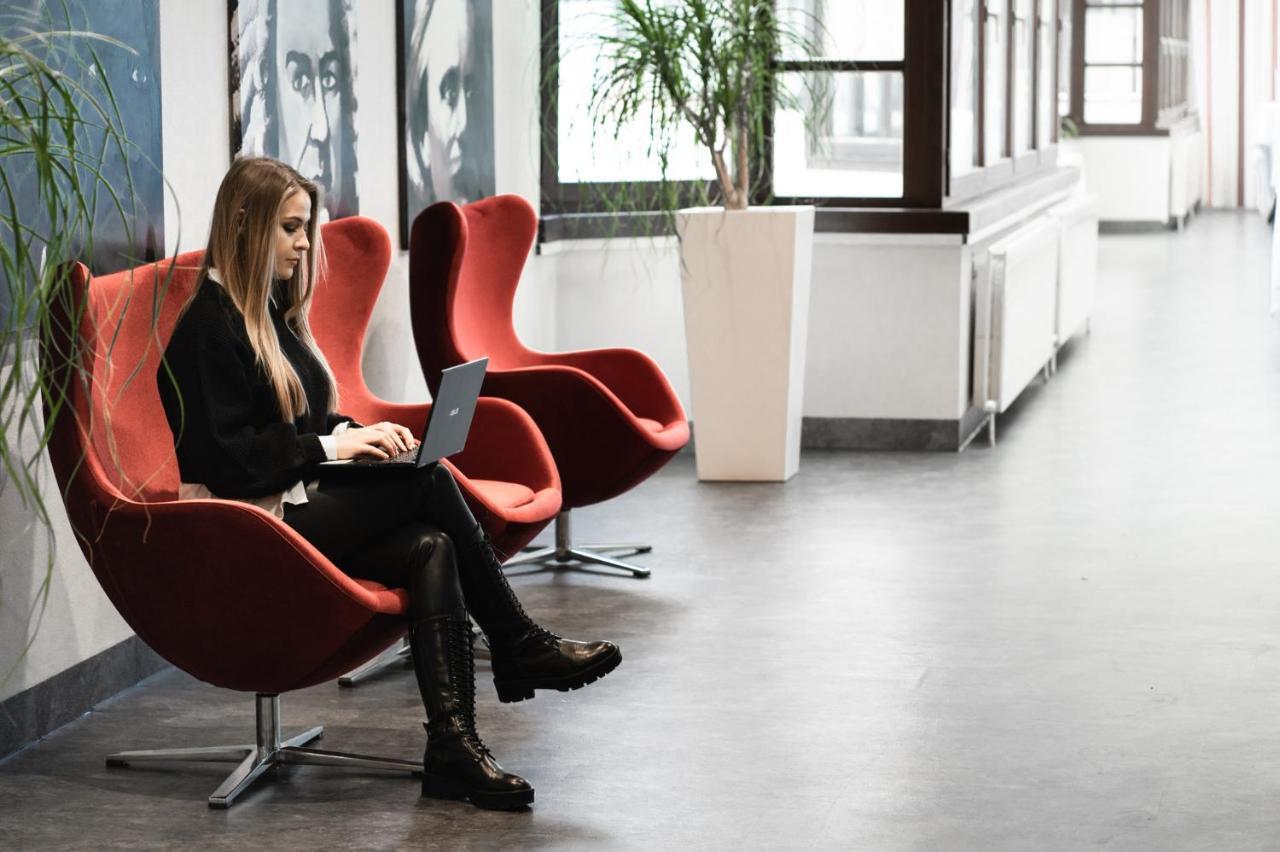 Best Western Plaza Hotel Wels Bagian luar foto