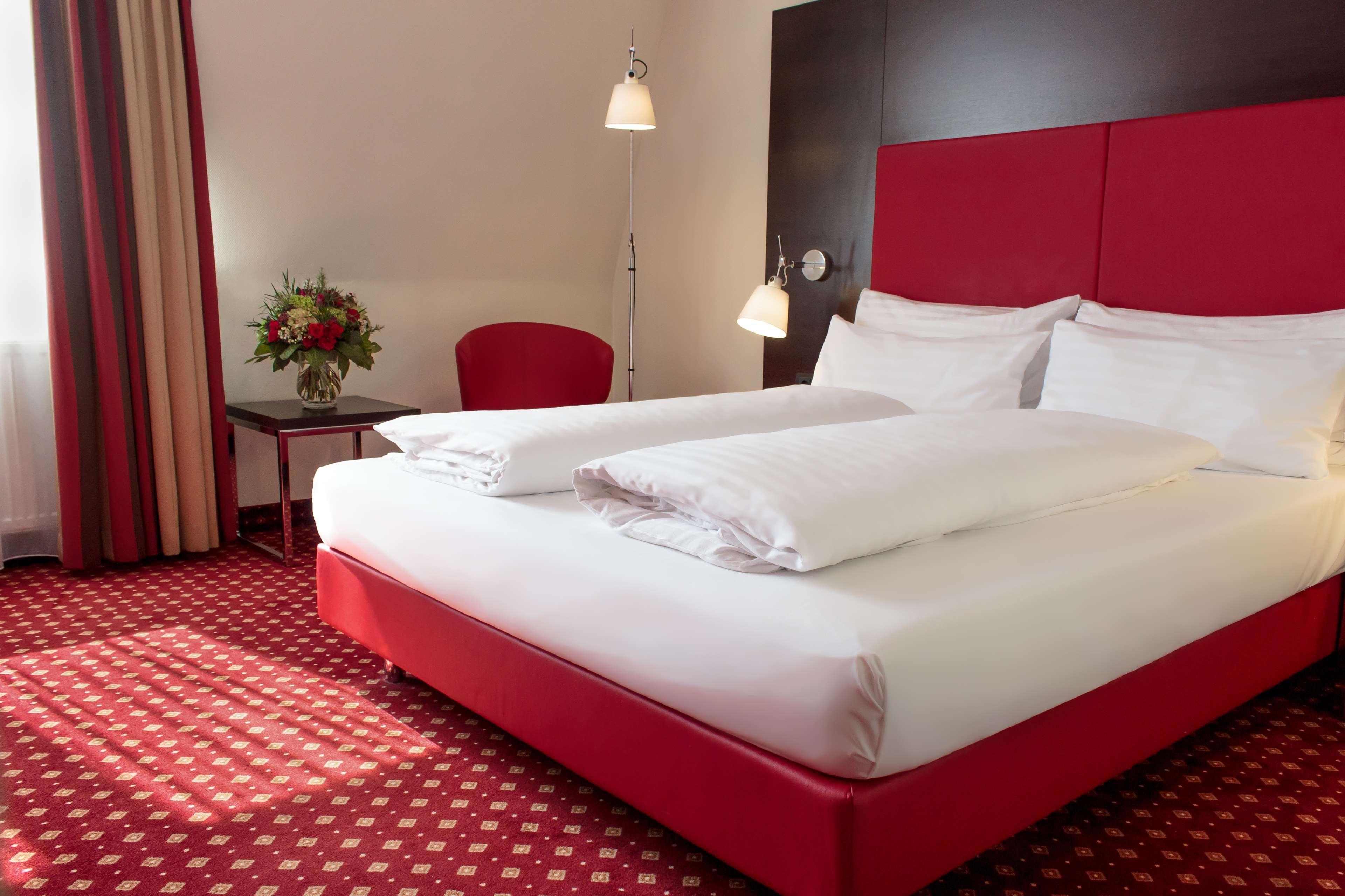 Best Western Plaza Hotel Wels Bagian luar foto