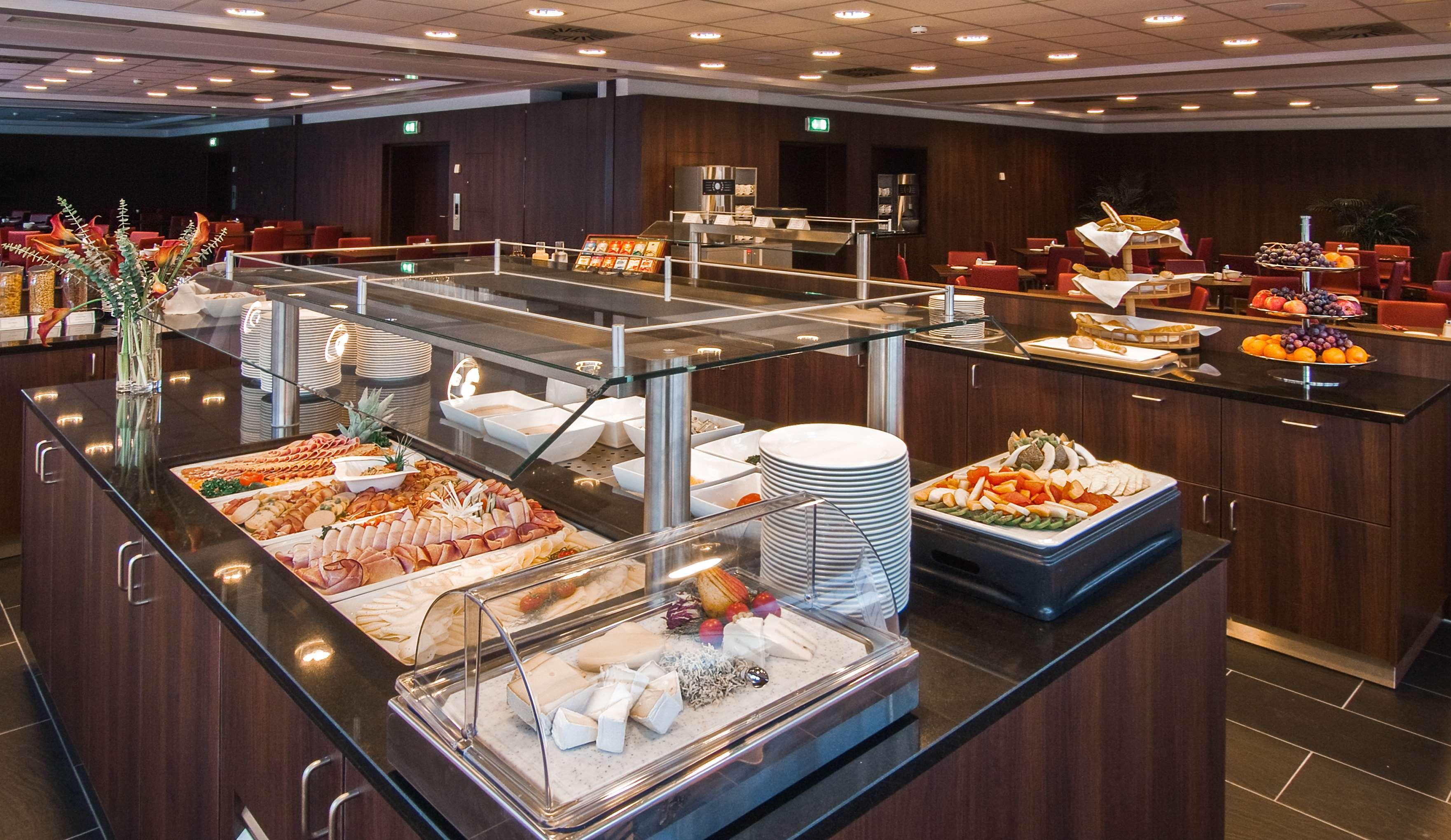 Best Western Plaza Hotel Wels Bagian luar foto