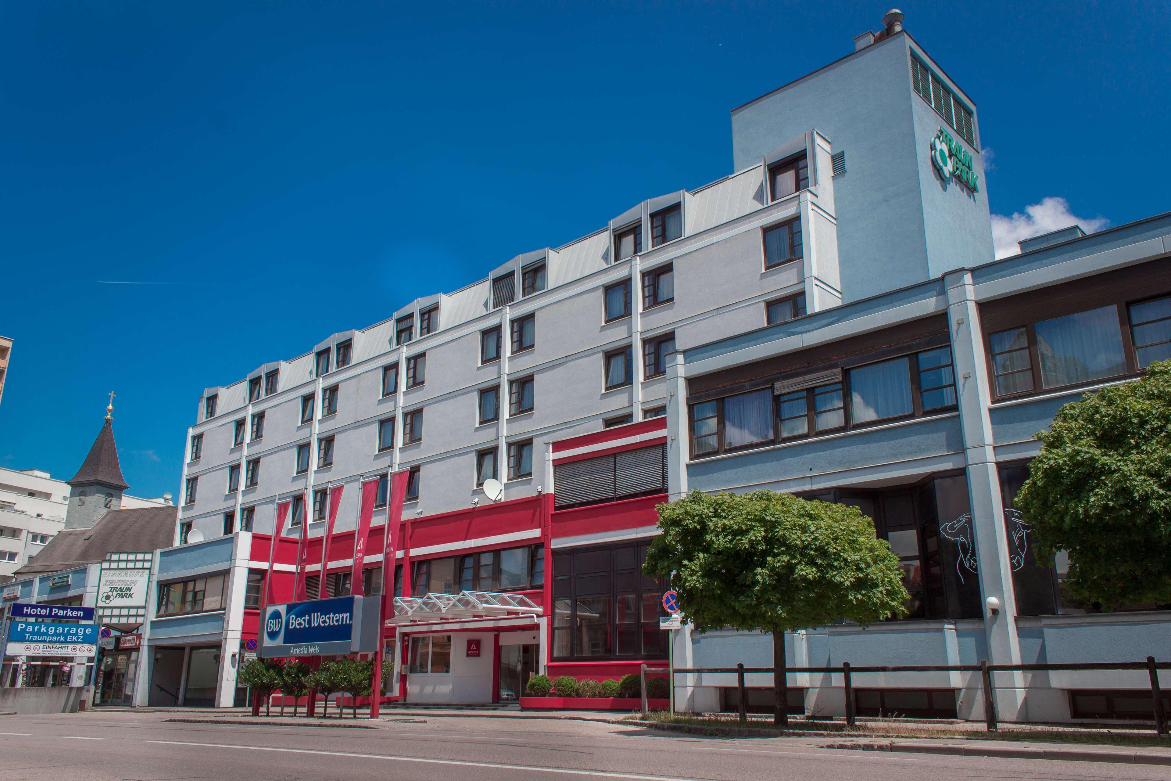 Best Western Plaza Hotel Wels Bagian luar foto