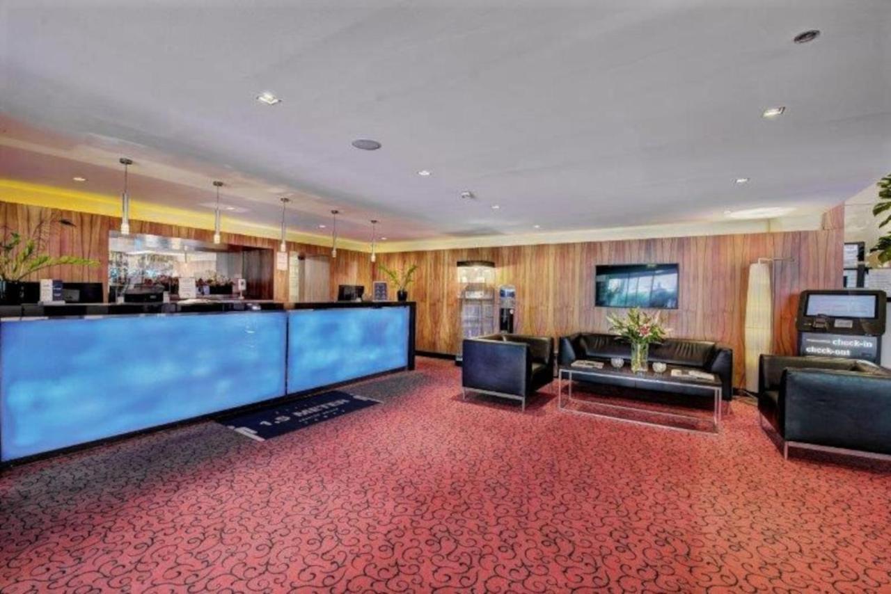 Best Western Plaza Hotel Wels Bagian luar foto