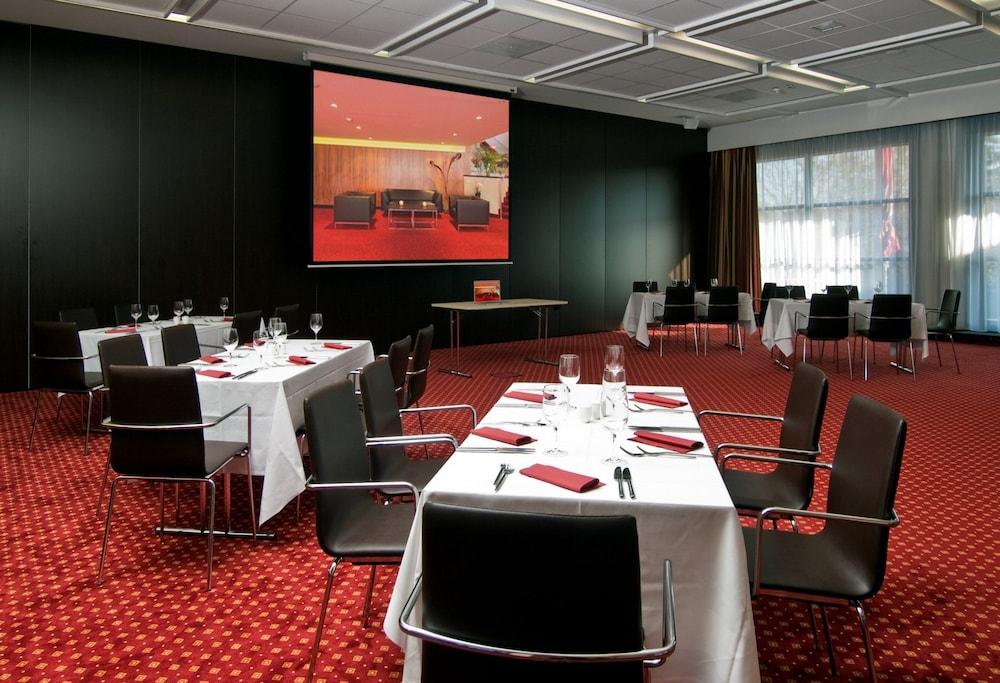 Best Western Plaza Hotel Wels Bagian luar foto