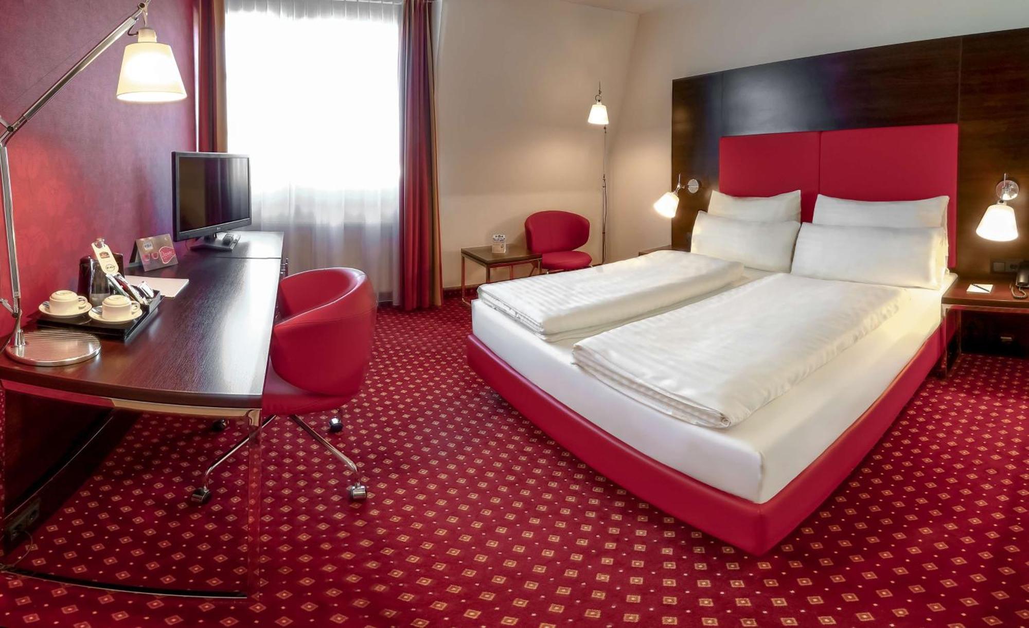Best Western Plaza Hotel Wels Bagian luar foto