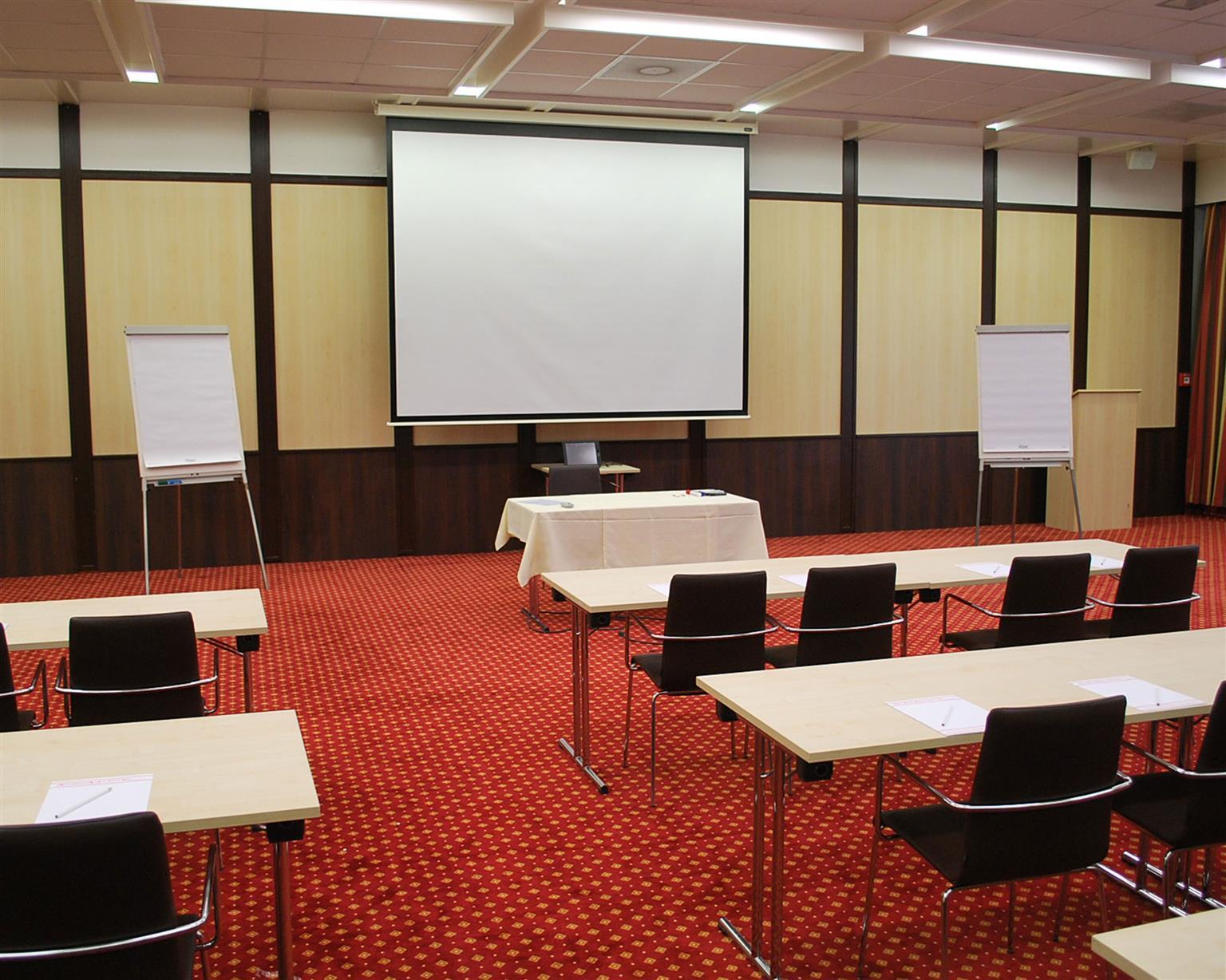 Best Western Plaza Hotel Wels Bagian luar foto
